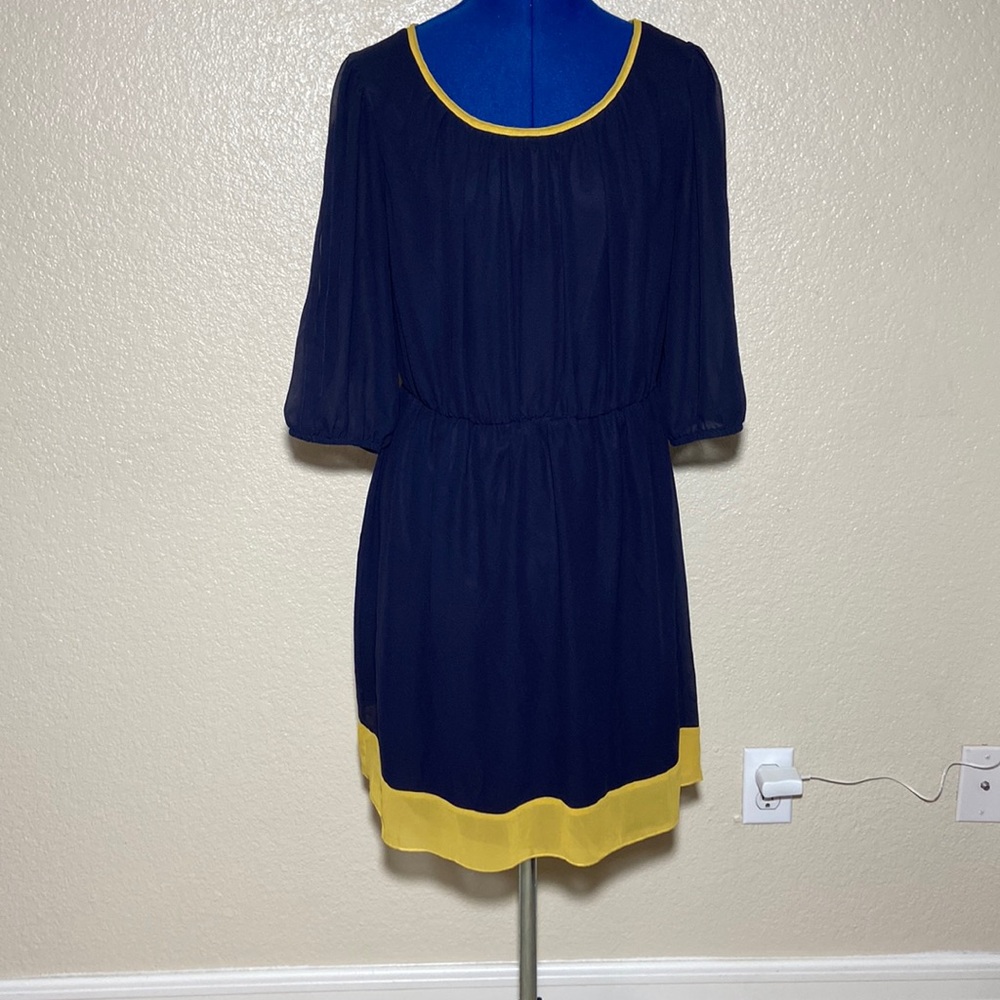 ENFOCUS ESTUDIO DRESS